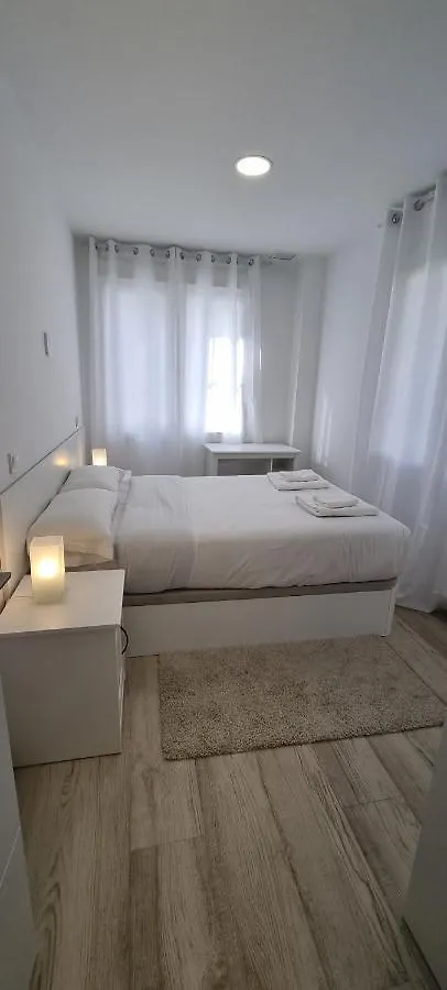 Apartamentos Tanez Santurce A Madrid Apartman