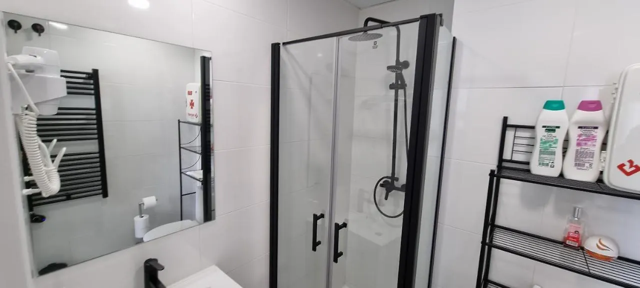 Apartamentos Tanez Santurce A Madrid Apartman
