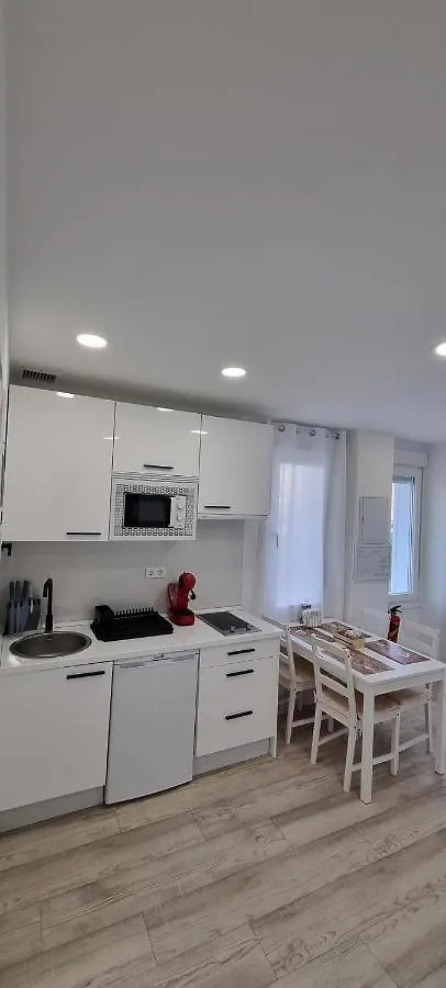Apartamentos Tanez Santurce A Madrid