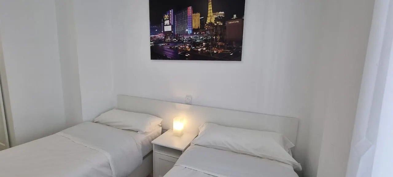 Apartamentos Tanez Santurce A Madrid Appartement