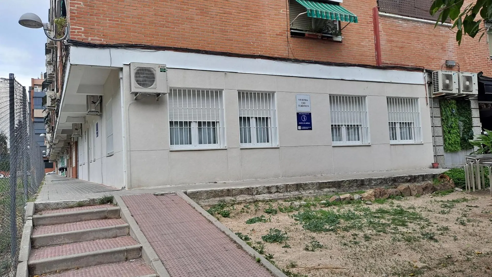 Apartamentos Tanez Santurce A Madrid